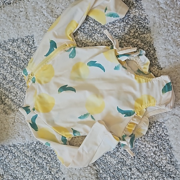 Jessica Simpson Long Sleeve Lemon Fruit Ruffle Swimsuit Size 12 Month - Picture 1 of 6